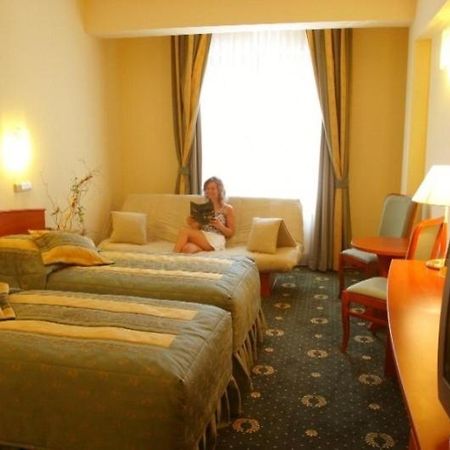 Hotel Abrava Drawsko Pomorskie Eksteriør billede